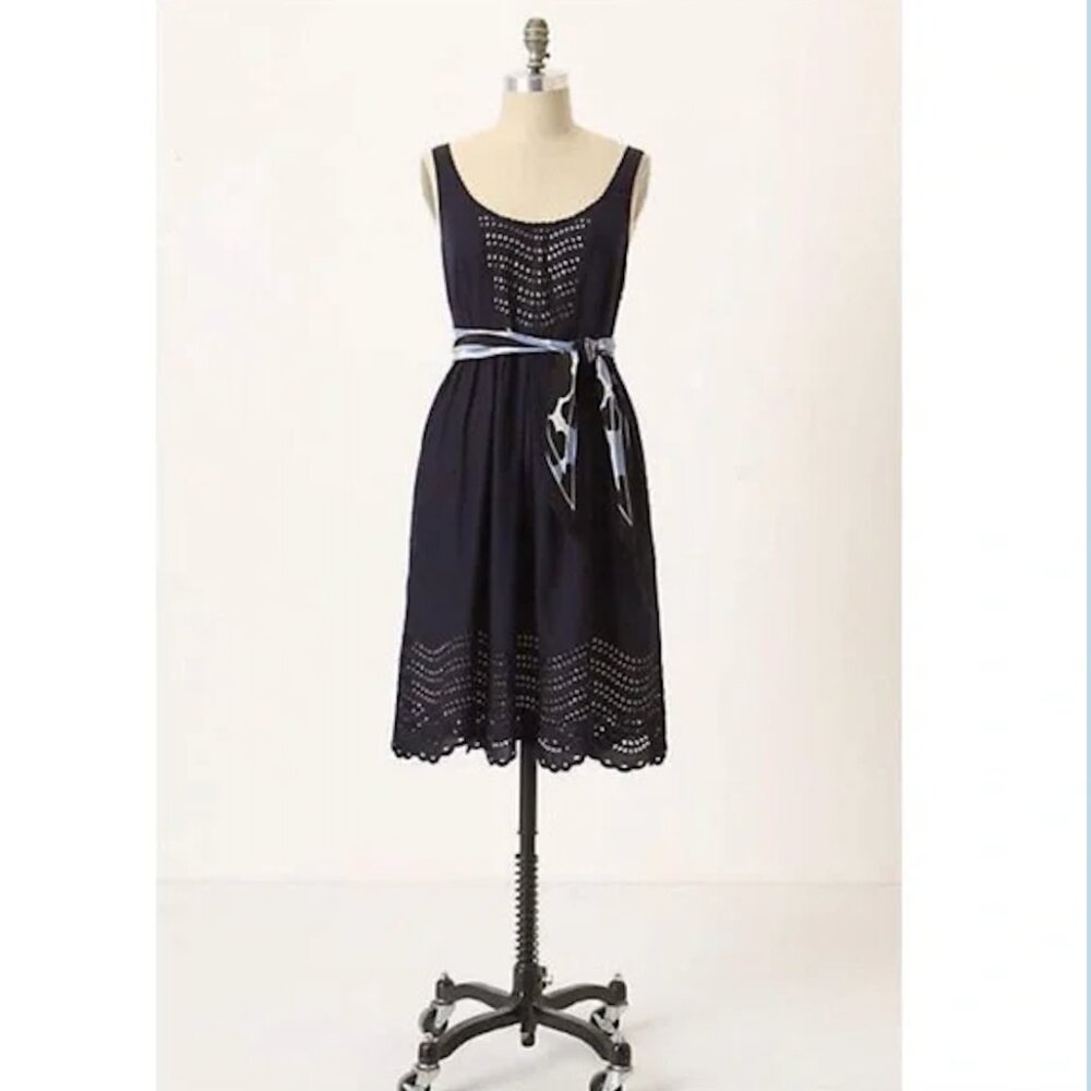 Anthropologie Moulinette Soeurs Dress Size 2 Navy Eyelet Scalloped Cotton Silk